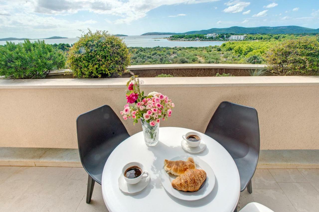Apartments Plavi Biser Sibenik Exterior photo