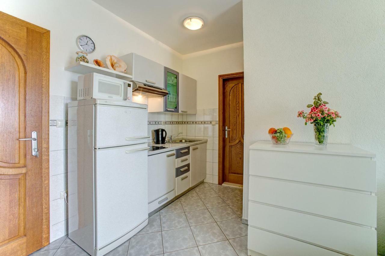 Apartments Plavi Biser Sibenik Exterior photo